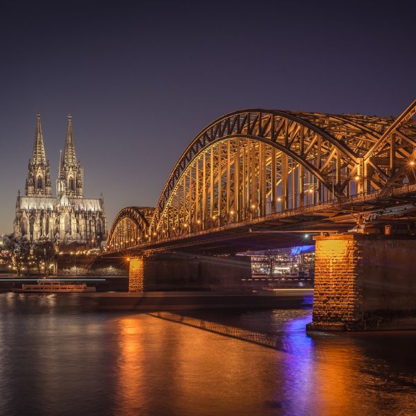 cologne bridge cathedral