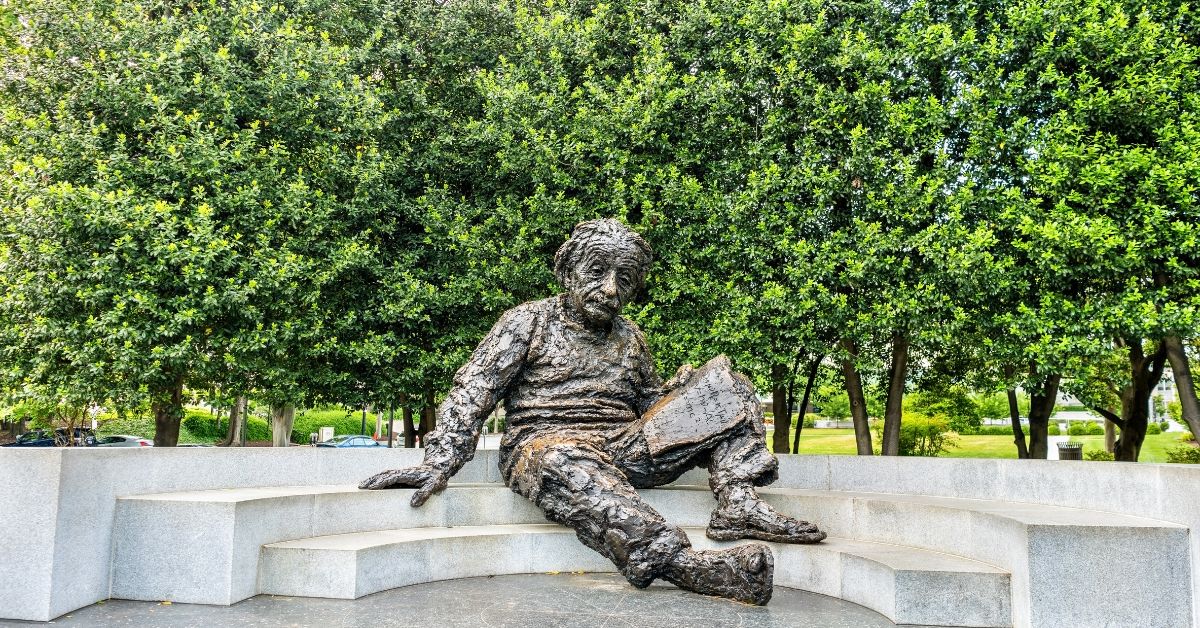 Einstein memorial: famous Germans in history