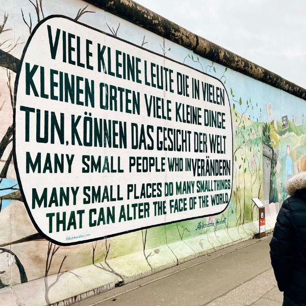 Berlin Wall East Side Gallery painting