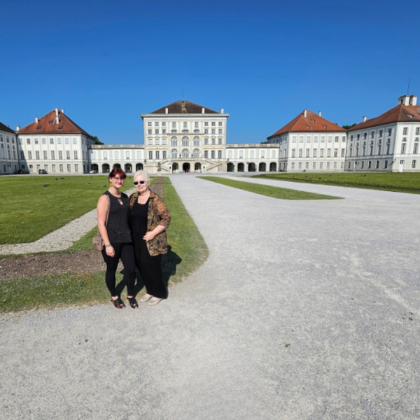 Lydia and I posing in front of the Nymphenburg Palace.