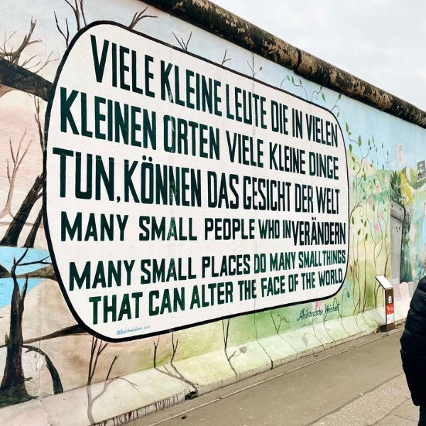 Street art on Berlin Wall
