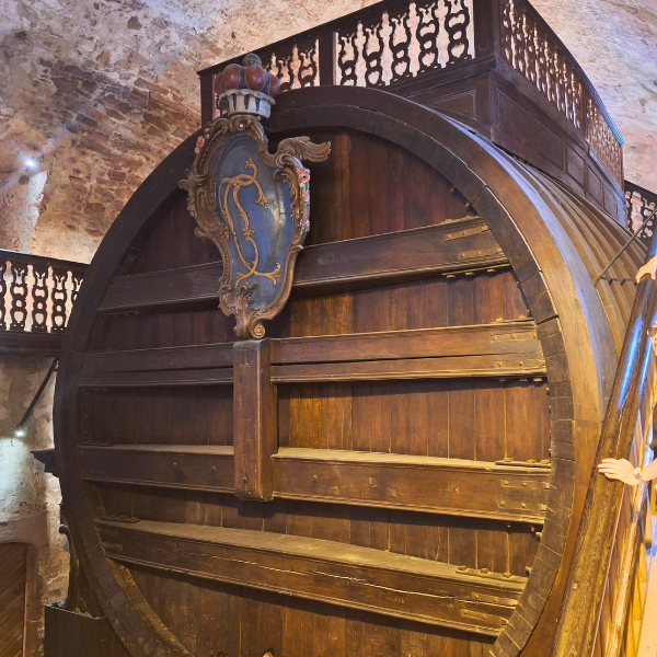 Heidelbergs wine barrel in person!